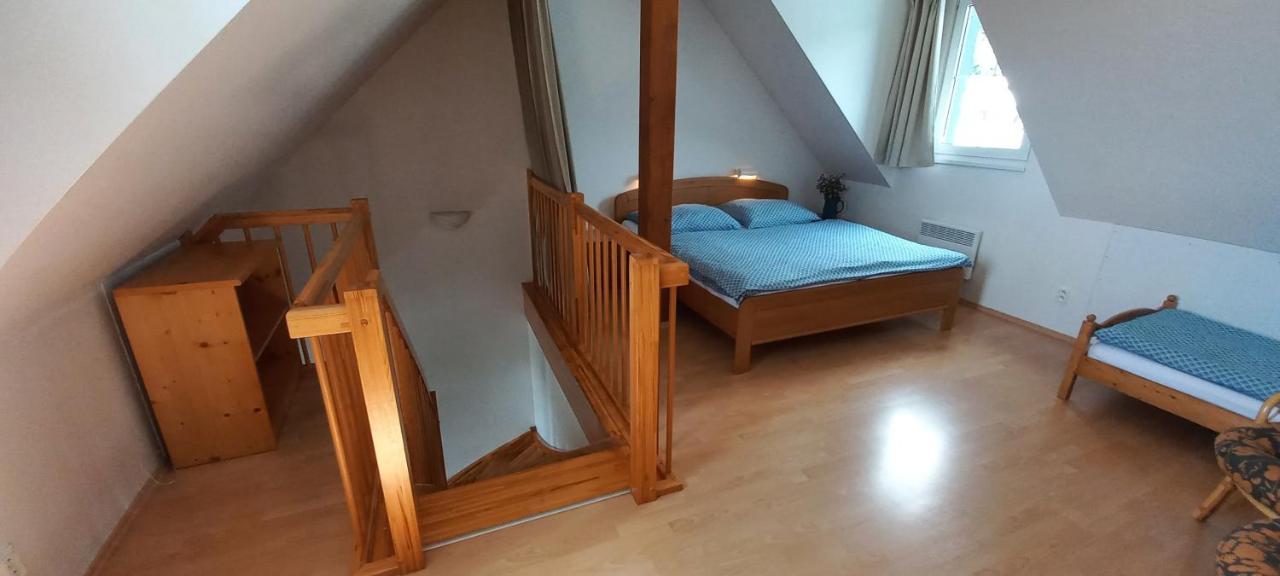 Horni Misecky Apartman E25 U Sjezdovky, Max 6 Osob Ngoại thất bức ảnh